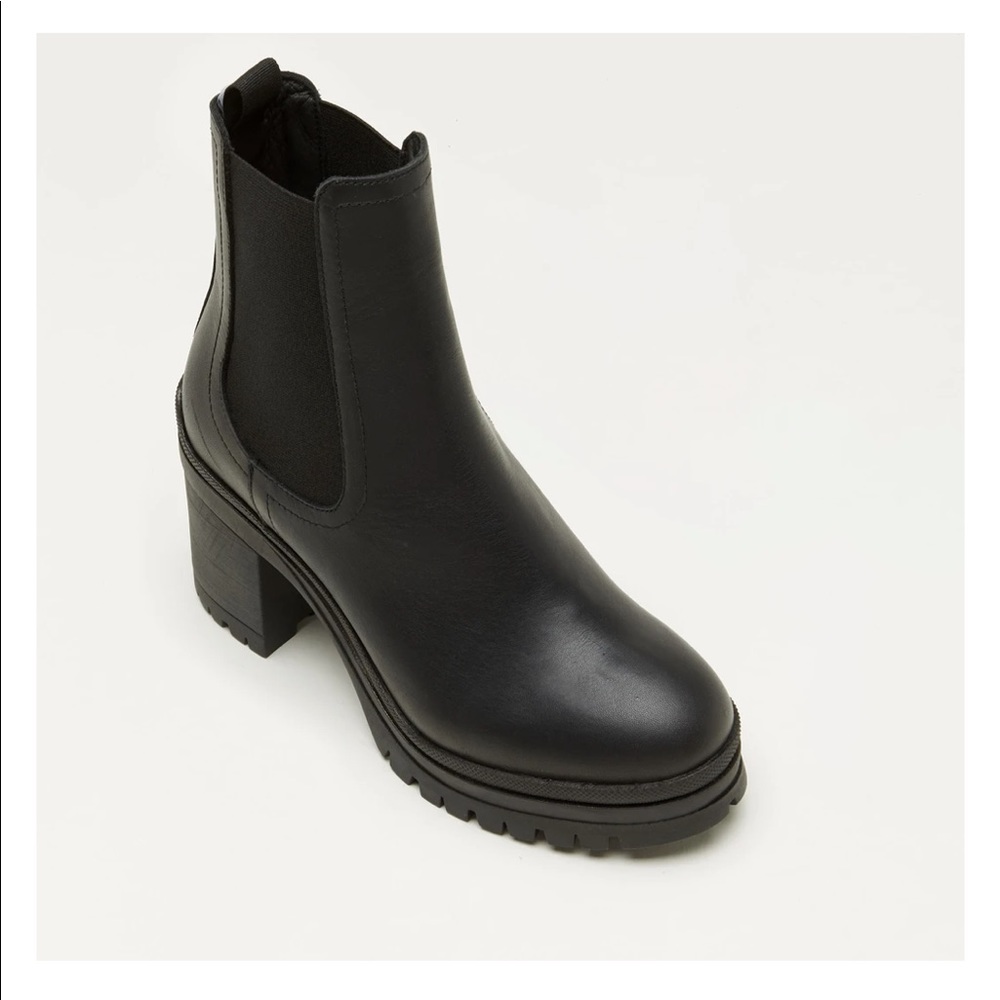 Sister x Soeur black Ryanna booties, size 38